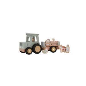 Tractor con trailer pequeña granja