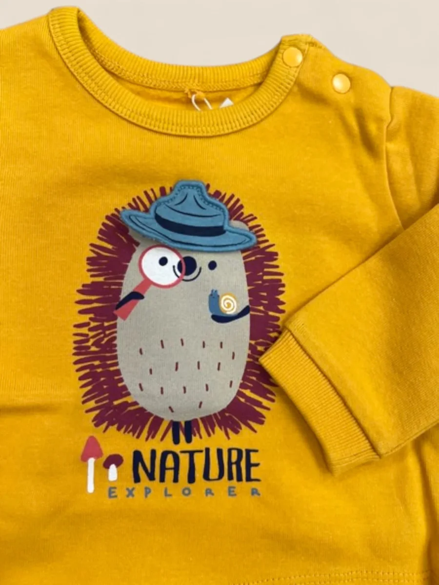 Camiseta bebé amarilla manga larga con erizo explorador - Imagen 4